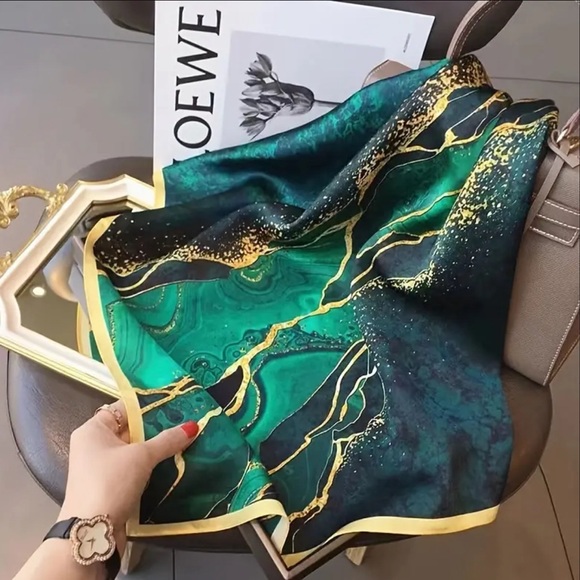 Printed Emerald/Gold Scarf-Elegant - Picture 3 of 3